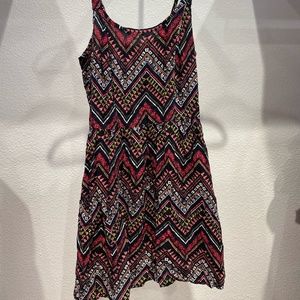 Belle du Jour Girl's Geometric Printed Dress Size Small